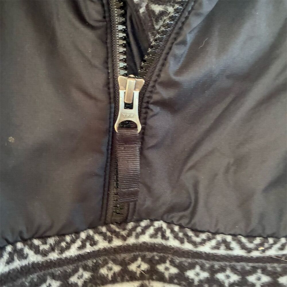 The North Face Girls Aztec 1/4 Zip Fleece Jacket Black Size 14-15 - Picture 4 of 9